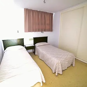 Hotel Los Marinos